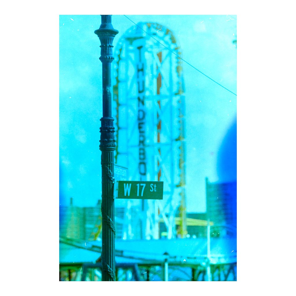 New York City (Colour) – Premium Lustre Print